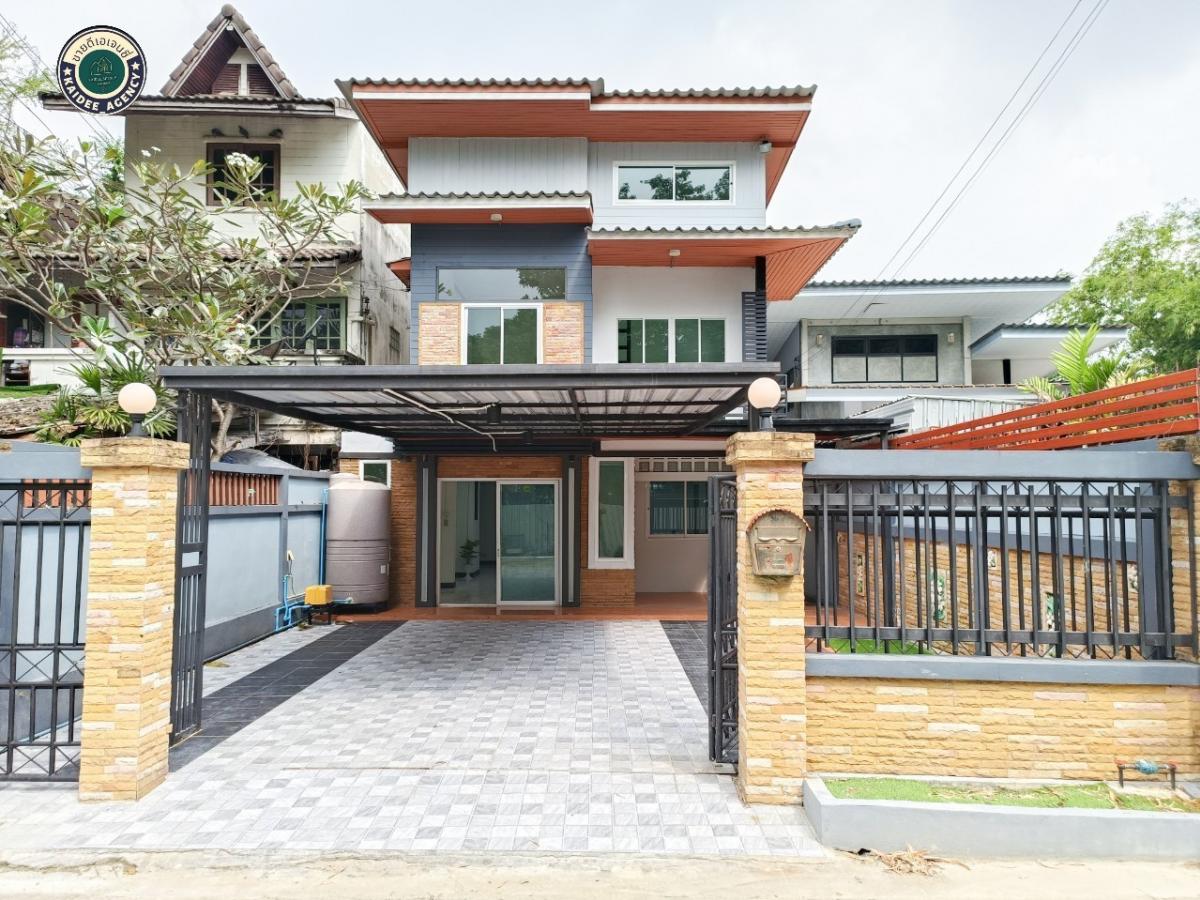 For SaleHouseNawamin, Ramindra : 2 and a half storey detached house, Mahachok Village, corner house, newly renovated, ready to move in, Phraya Suren, Khlong Sam Wa, Hathairat, Bang Chan, along Khlong Song, Safari World, Fashion Island, Nimitmai, Minburi, Ramintra, Pink Line Suwinthawong.