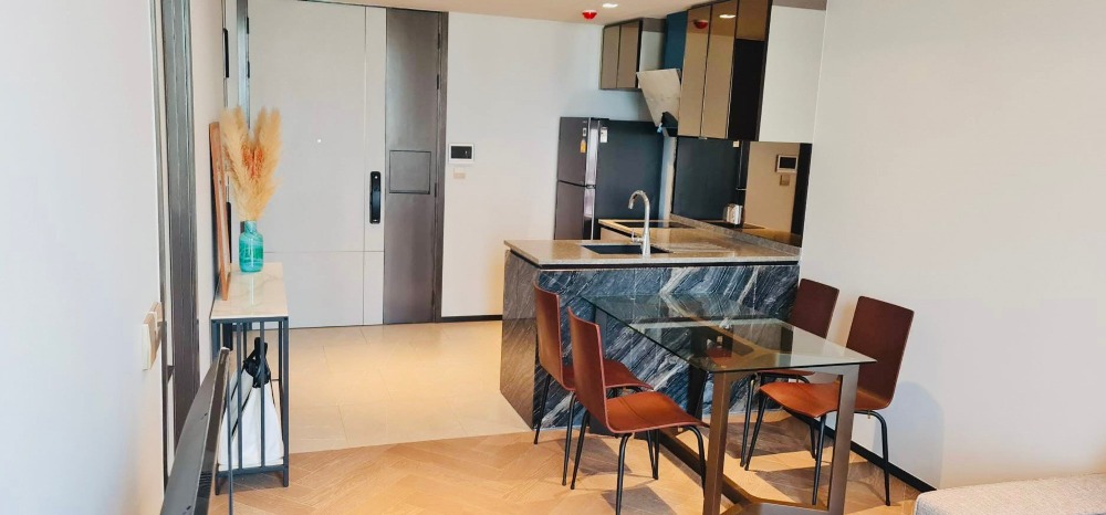 For RentCondoSukhumvit, Asoke, Thonglor : Condo for rent The Reserve Sukhumvit 61, fully furnished. Ready to move in