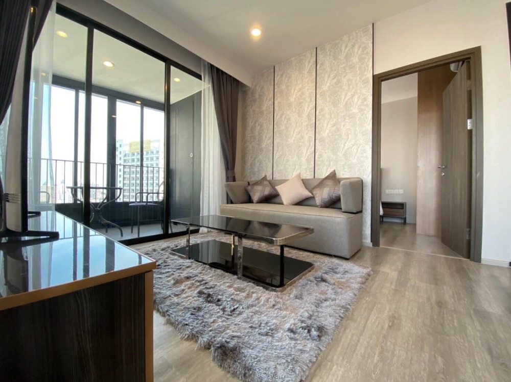 For RentCondoRama9, Petchburi, RCA : 📌Condo for rent IDEO Mobi Asoke 📌 Line : @jhrrealestate