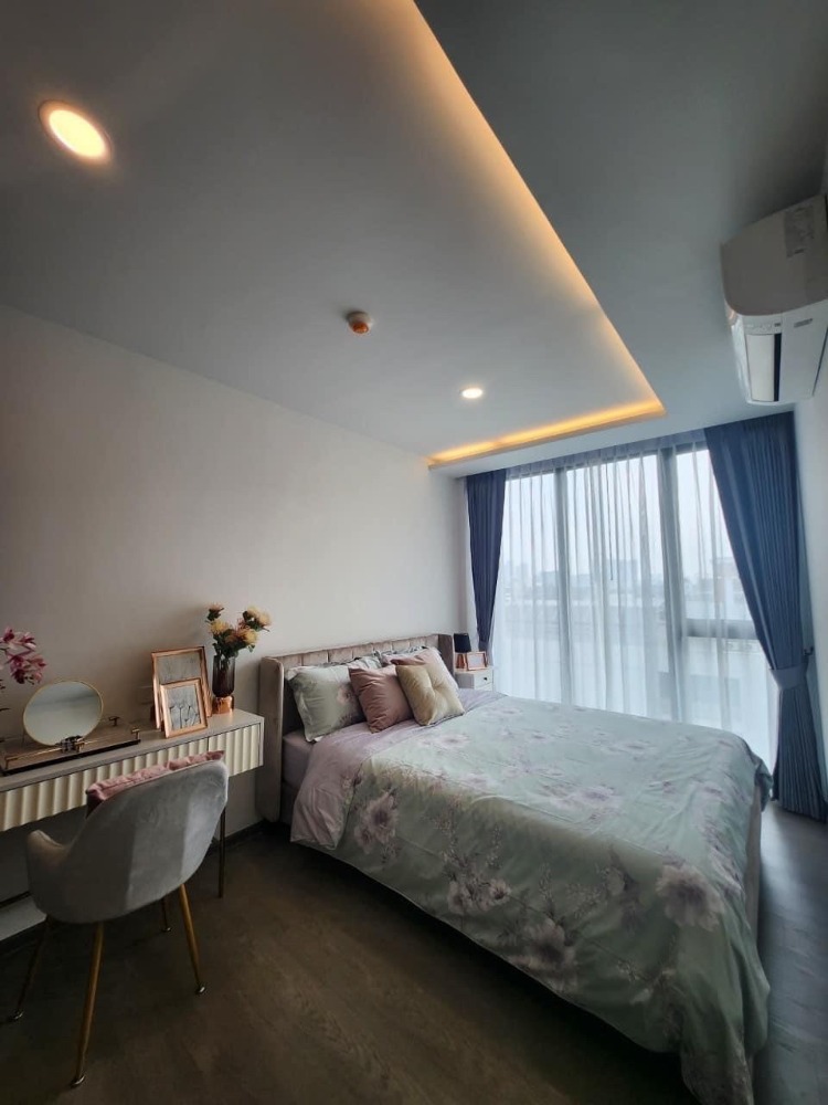 For RentCondoOnnut, Udomsuk : ★ Define by Mayfair ★ 53 sq m., 7th floor (2 bedroom, 1 bathroom ), ★ near Bts On Nut, Shuttle Bus pick up and drop off at the station. ★Near malls and shopping areas ★Many amenities★ Complete electrical appliances