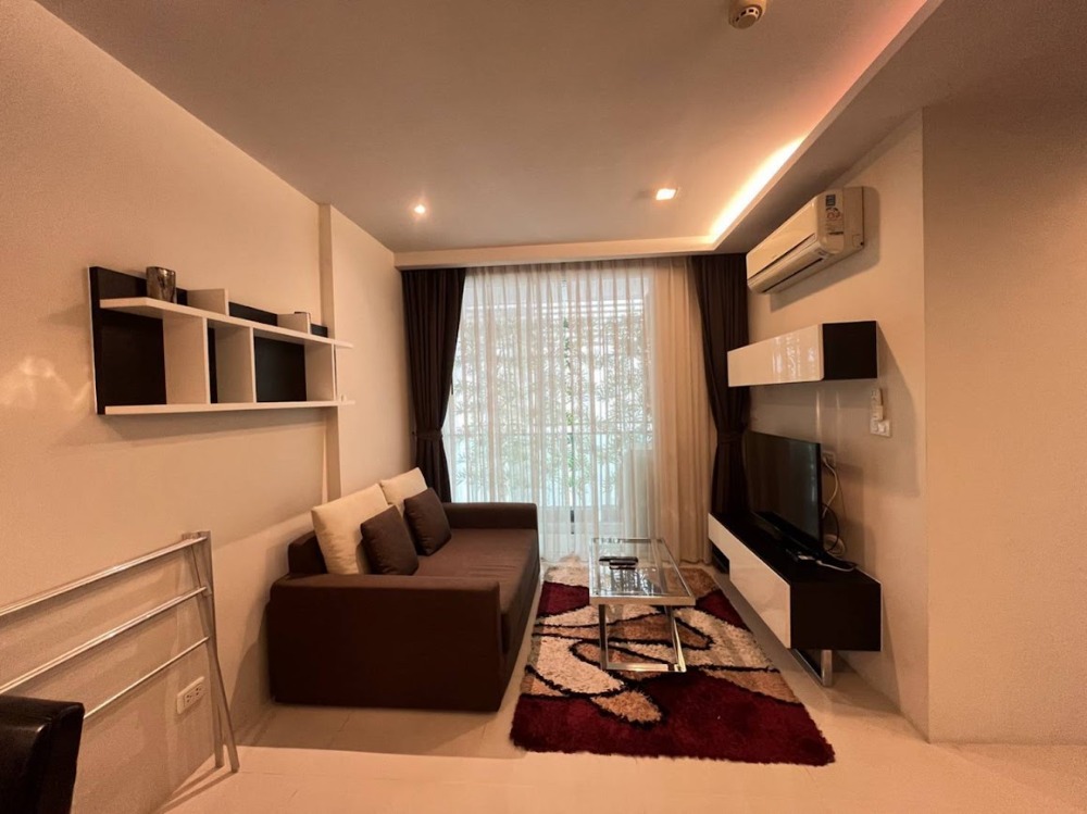 ขายคอนโดสุขุมวิท อโศก ทองหล่อ : 🔥ข้อเสนอสุดพิเศษ: Beverly 33 Serviced Suite – ชีวิตหรูหรา ใกล้ BTS พร้อมพงษ์ เพียงไม่กี่ก้าว ราคาต่ำกว่าตลาด! 🔥