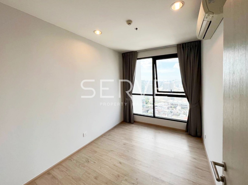 For SaleCondoRatchathewi,Phayathai : 2 Beds Large Room Super High Fl. 30+ Good Location BTS Ratchathewi 300 m. & BTS Phaya Thai 700 m. at Ideo Q Ratchathewi Condo / For Sale