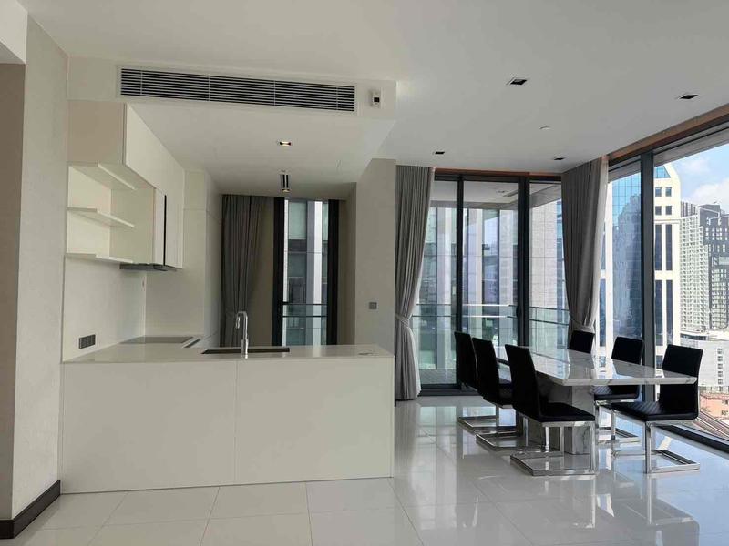 For RentCondoNana, North Nana,Sukhumvit13, Soi Nana : For Rent Q 1 Sukhumvit 3 Bed 130,000