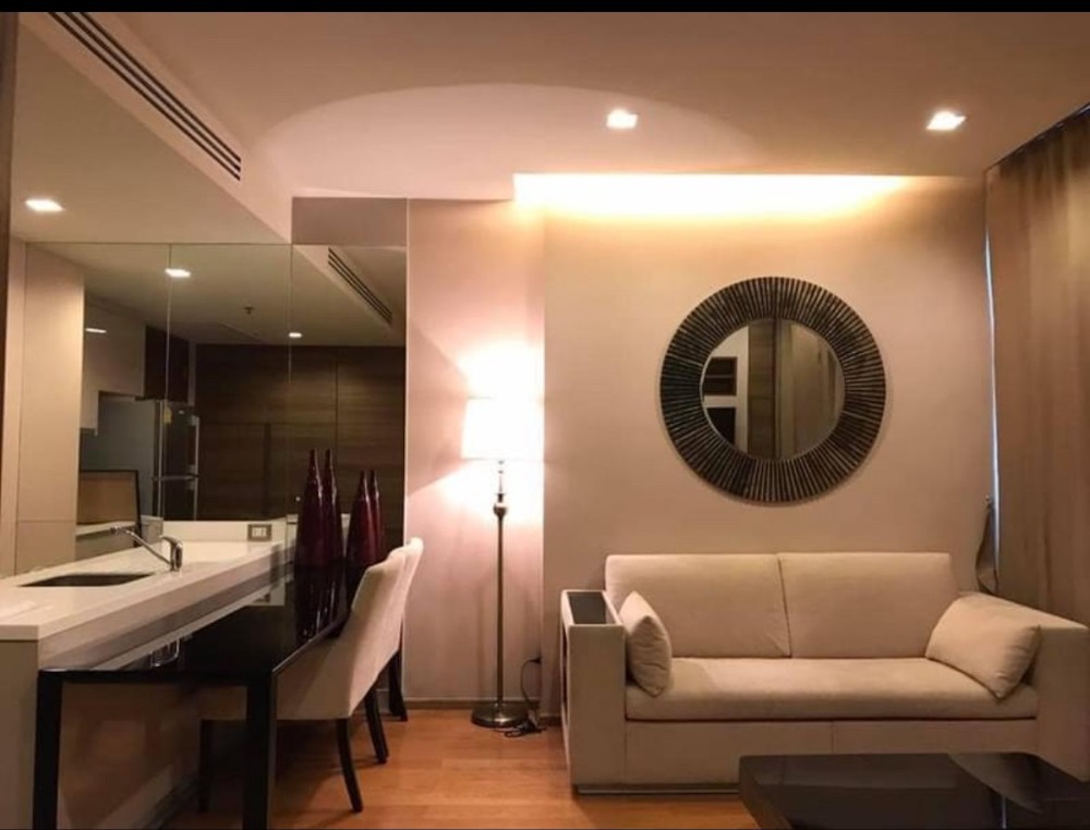 For RentCondoSathorn, Narathiwat : Condo for rent, The Address Sathorn, ready to move in. Fully furnished