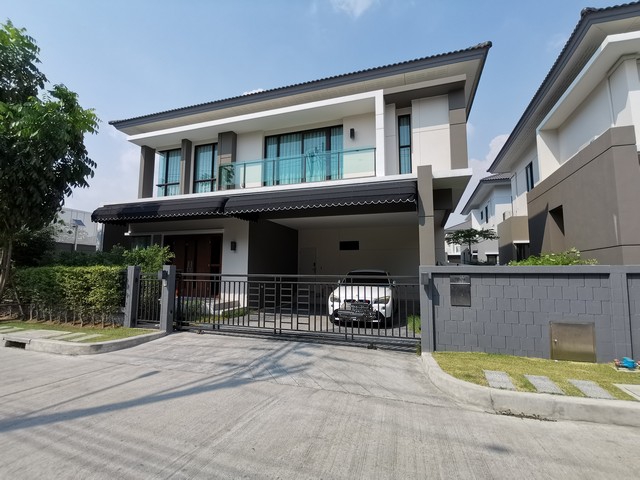 For SaleHousePinklao, Charansanitwong : Single house for sale, THE CITY, Ratchaphruek, Suan Phak, corner house, 4 bedrooms, 4 bathrooms, maids room, very new, Soi Ton, beautifully decorated.