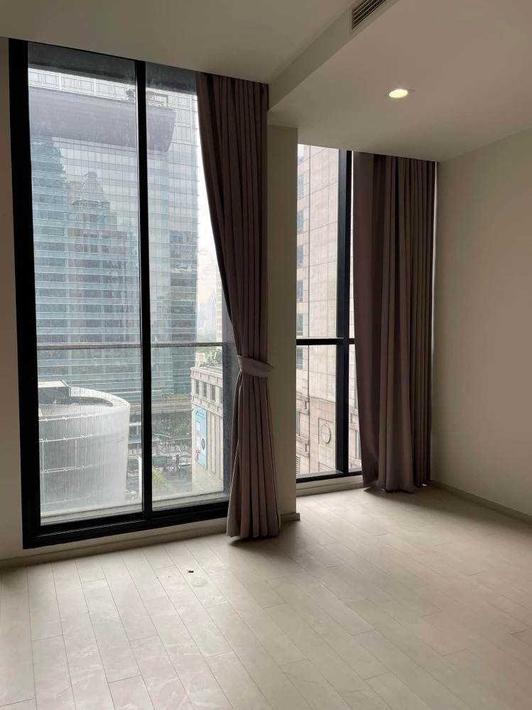 For SaleCondoWitthayu, Chidlom, Langsuan, Ploenchit : ● Best Price ● B Tower, 05+ Floor | 47.04 sq.m. 1 bed | Condo skywalk connect to BTS ploenchit and Central Embassy.