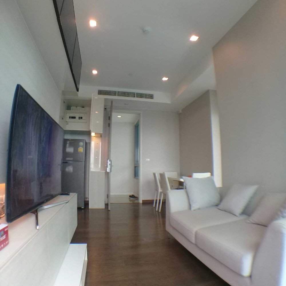 For RentCondoRama9, Petchburi, RCA : 📌Ready to move in Condo  Q Asoke  📌 Line : @jhrrealestate