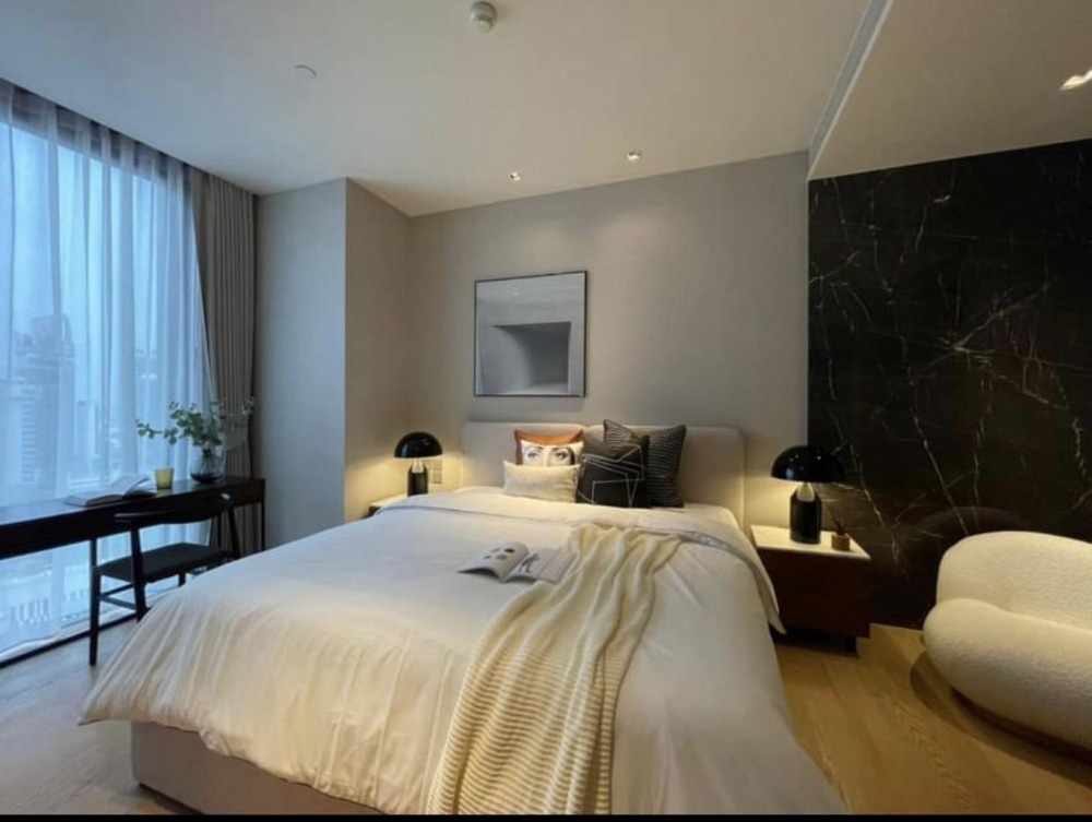 For SaleCondoSukhumvit, Asoke, Thonglor : For sale, beautifully decorated room, 2 bedrooms, 2 bathrooms, 107 sq m, high floor, Beatniq sukhumvit 32, special price 37.87 million baht. Tell&Line 0939256422