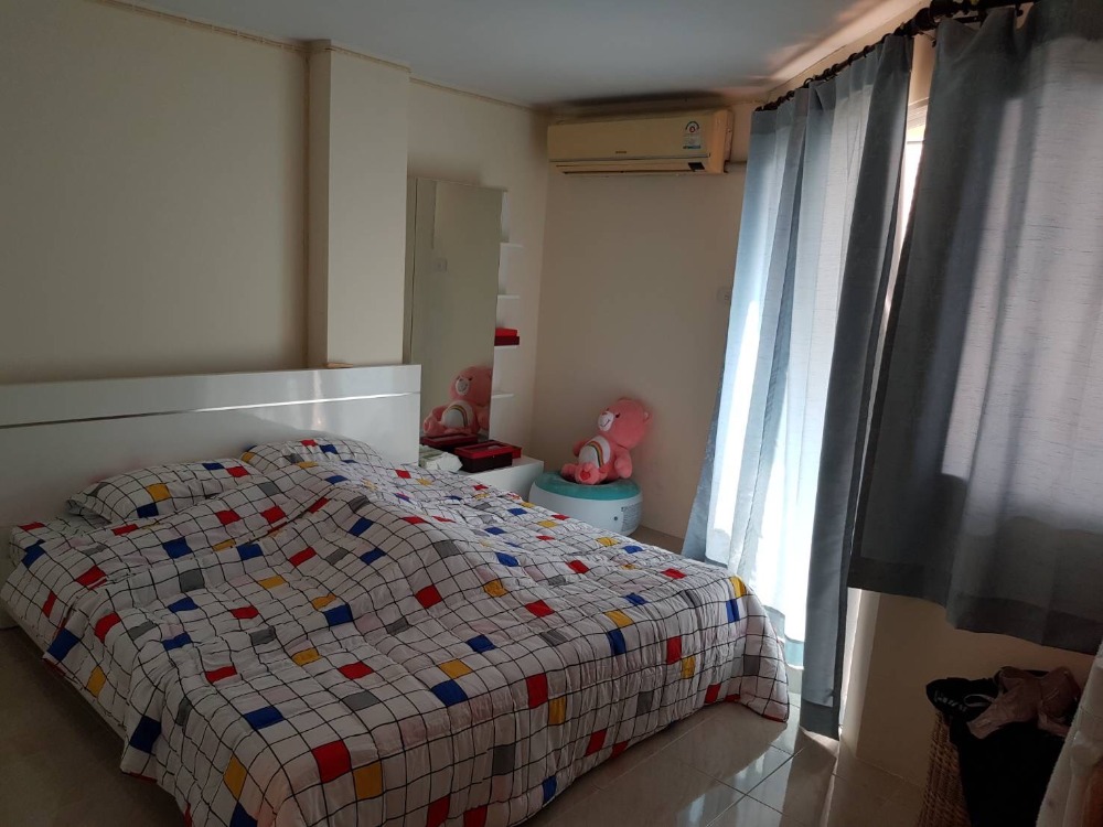 For SaleCondoSriracha Laem Chabang Ban Bueng : College View Condo !!Direct deal from owner