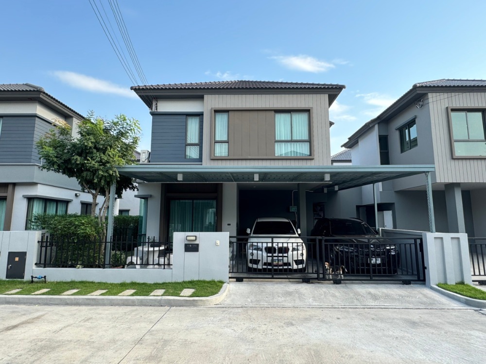 For SaleHousePathum Thani,Rangsit, Thammasat : 2-story semi-detached house for sale, location near the expressway Ready to move in