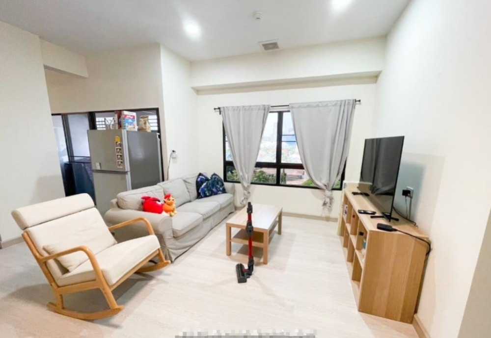 For SaleCondoSathorn, Narathiwat : Condo for sale Lumpini Place Suanplu-Sathorn, completely renovated. Condo in the Sathorn area, large 122 sq m, Rama 3 Road, the COMMONs, Saladaeng.