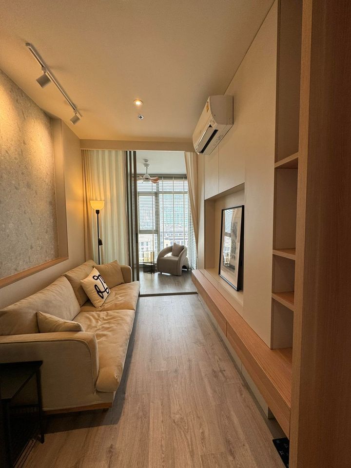 For RentCondoSukhumvit, Asoke, Thonglor : 📌Ready to move in Condo  Rhythm Ekkamai 📌 Line : @jhrrealestate