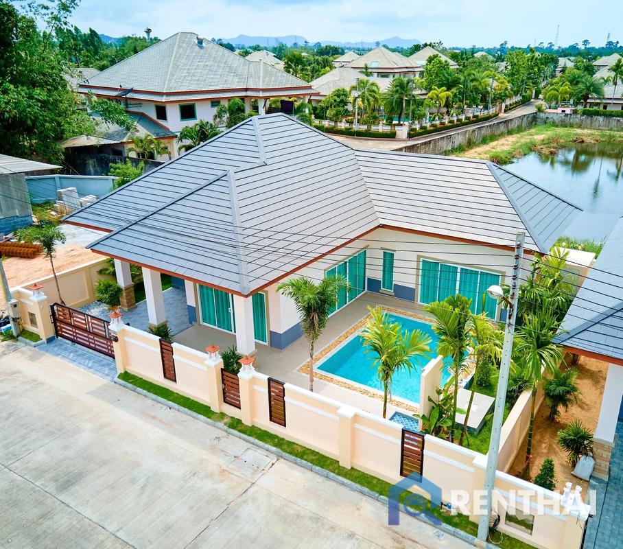 For SalePattaya, Bangsaen, Chonburi : For sale house 3 bedrooms at Baan Dusit Pattaya Garden