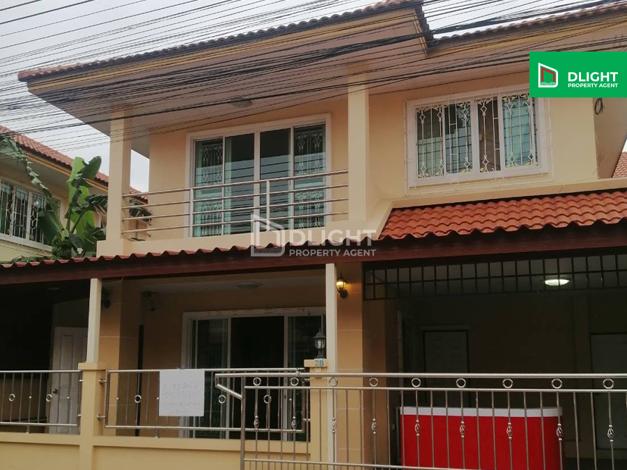 For SaleHouseSamut Prakan,Samrong : Urgent sale of semi-detached house, Suriya Village, Nam Daeng, 30 sq m, 3 bedrooms, 2 bathrooms, price 3.8 million baht.