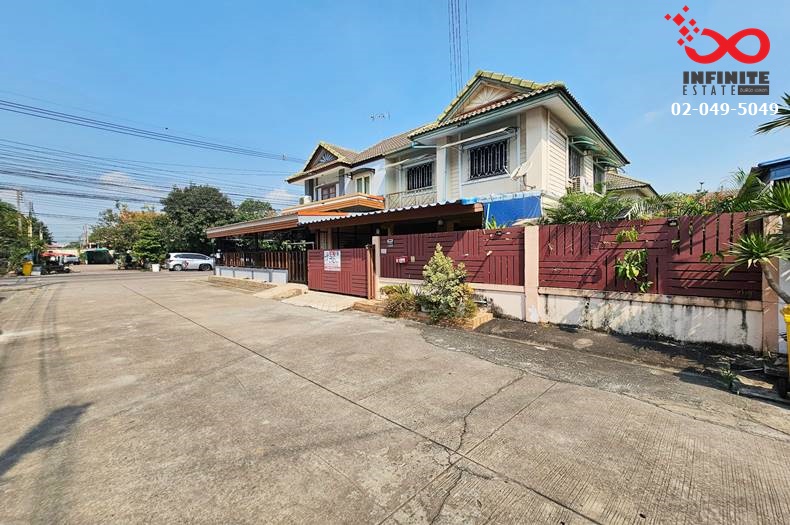 For SaleHouseChachoengsao : 2-story twin house for sale, Baan Pruksa 24 Suwinthawong-Bang Nam Priao. Suwinthawong Road