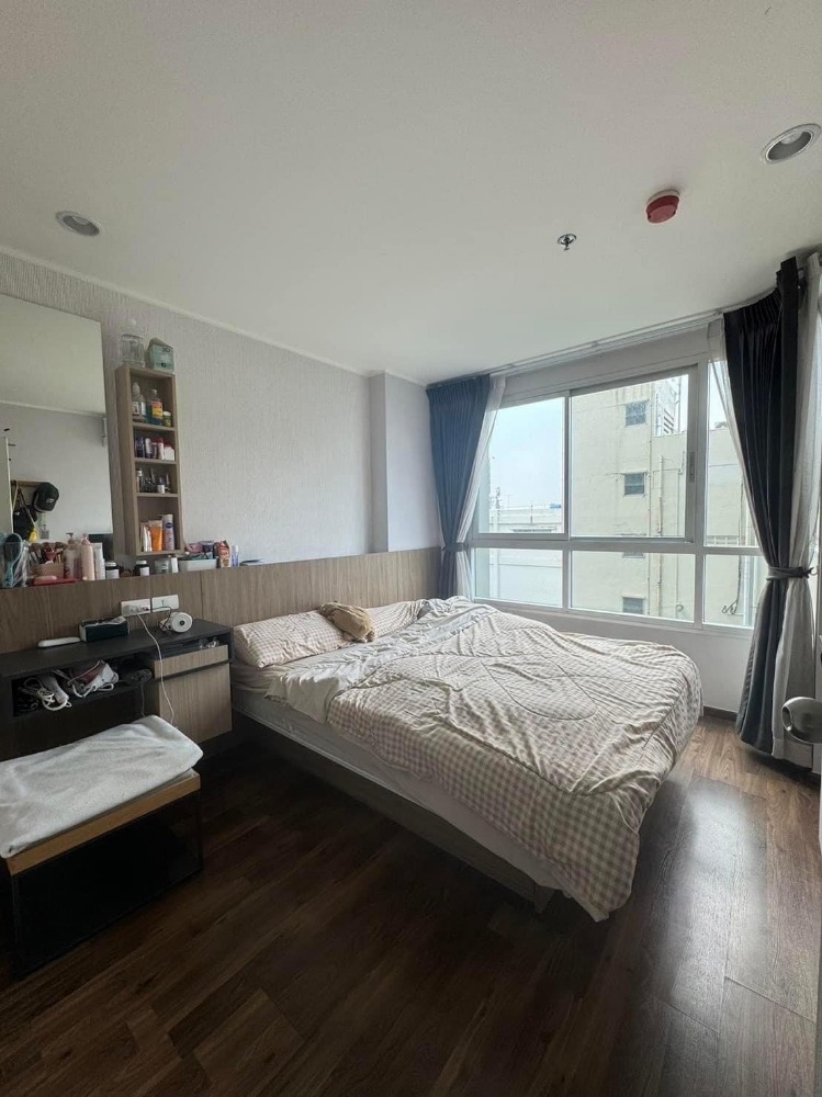 For RentCondoSukhumvit, Asoke, Thonglor : TLP105 The Lumpini 24 - 2bedrooms, 19th Floor 49,000 baht. 064-878-5283