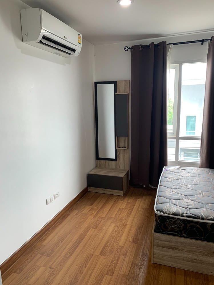 For RentCondoOnnut, Udomsuk : Condo for rent, Regent Home Sukhumvit 81, corner room, size 28 sq m., wide front room, Building C, 3rd floor, open view, rental price 8,000 baht.