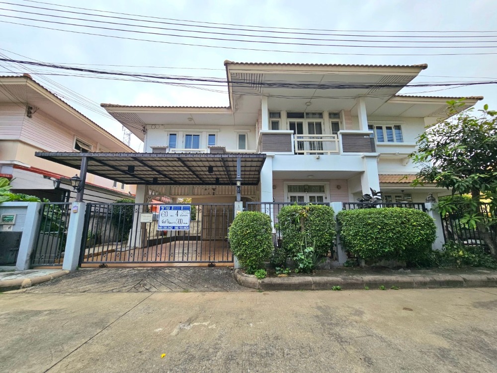 For SaleHousePathum Thani,Rangsit, Thammasat : Single house for sale, corner house, Barani Rangsit Village, Khlong 3, area 61 square meters, 4 bedrooms, 3 bathrooms, with maids room, Khlong Sam Subdistrict, Khlong Luang District. Pathum Thani Province