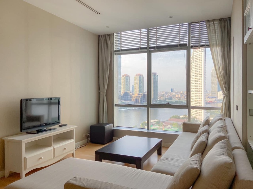 For RentCondoWongwianyai, Charoennakor : Newly renovated Baan Chao Phaya 1 bedroom river view