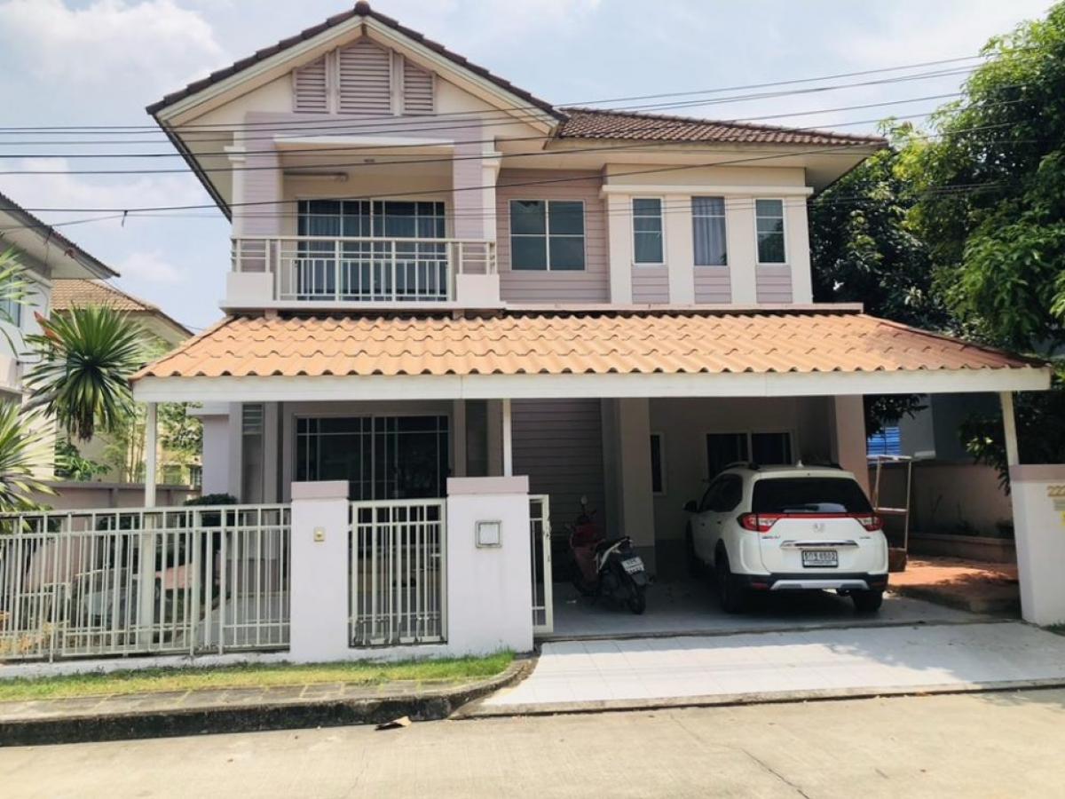 For RentHouseNawamin, Ramindra : Single house for rent, corner house, 54 square wah, Saransiri Village, Phase 1, near Fashion Island, near Lotus, Khlong Song, Paolo Hospital, Nawamin, Panya Sport, Sinphaet Hospital, Kanchanaphisek Expressway, Motorway