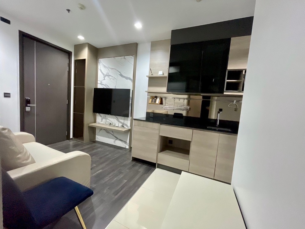 For RentCondoRama9, Petchburi, RCA : 📌Ready to move in Condo   The Line Asoke - Ratchada  📌 Line : @jhrrealestate