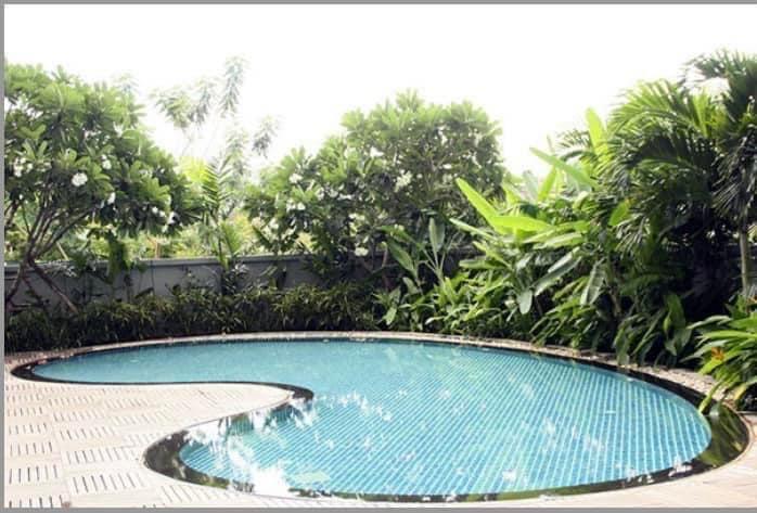 For SaleCondoSathorn, Narathiwat : Condo For Sale The Star Estate @ Narathiwas 2 Bedroom 2 Bathroom 100 sqm