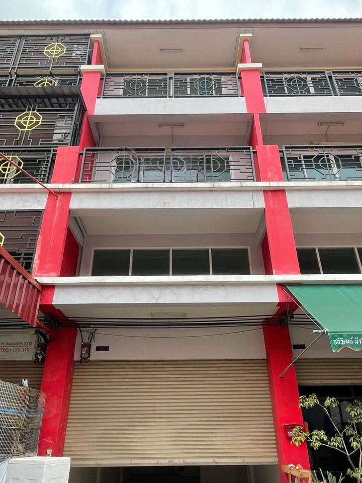 For RentShophouseBang kae, Phetkasem : For rent: 3-storey shophouse, Sampeng 2 Center, Kanlapaphruek project, good location, suitable for business, convenient transportation