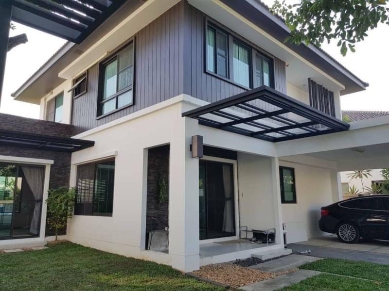 ให้เช่าบ้านบางนา แบริ่ง ลาซาล : For rent modern luxury 4-bedroom mantana bangna-km7