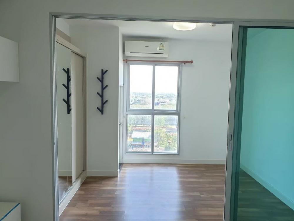 For RentCondoBangna, Bearing, Lasalle : For Rent: For rent, Espace Me Bangna, near Ikea Bangna, convenient transportation, rent only 6,000 baht, ready to move in 20 Feb. 2025