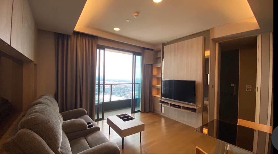 For RentCondoSukhumvit, Asoke, Thonglor : TLP107  The Lumpini 24, 39th fl., city view, 55 sq m, 2 bedrooms, 2 bathrooms, 40,000 bt. 092-597-4998