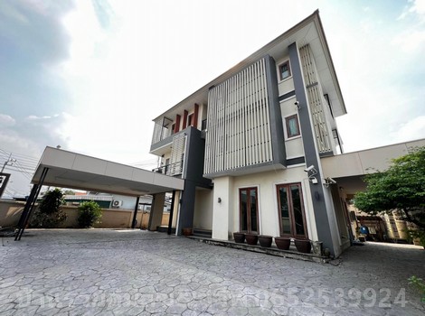 For SaleHouseRama 2, Bang Khun Thian : 3-story detached house for sale, beautiful corner house, area 92 sq m., Soi Bang Kradi 1, Rama 2 Road, Bang Khun Thian District, Bangkok.