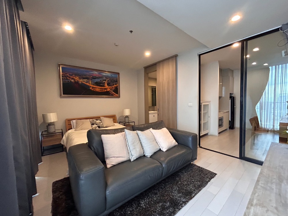 For RentCondoWitthayu, Chidlom, Langsuan, Ploenchit : Noble Ploenchit 1 BR/ Sky walk from BTS