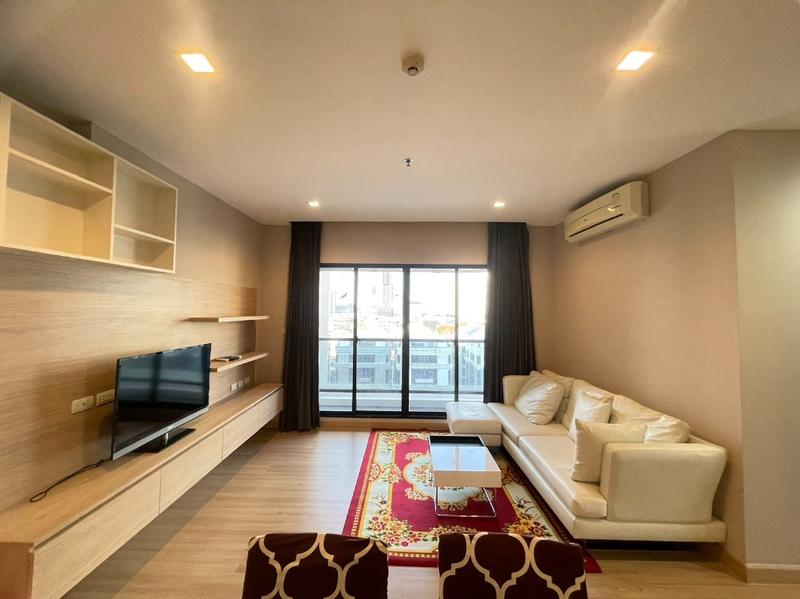 For SaleCondoWongwianyai, Charoennakor : For Sale Urbano Absolute Sathon - Taksin 2 Bed 8.3 mb