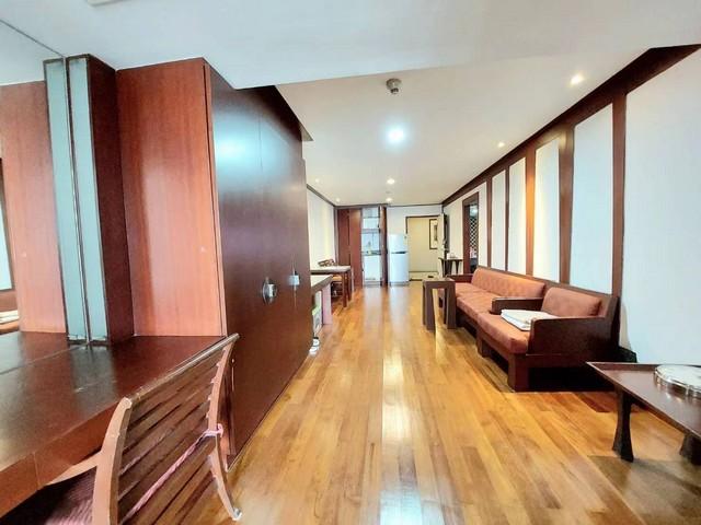 For SaleCondoSilom, Saladaeng, Bangrak : For Sale State Tower 1 Bed 5.5 mb