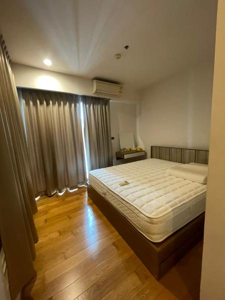 For SaleCondoWongwianyai, Charoennakor : For Sale Fuse Sathorn - Taksin 2 Bed 5.7 mb