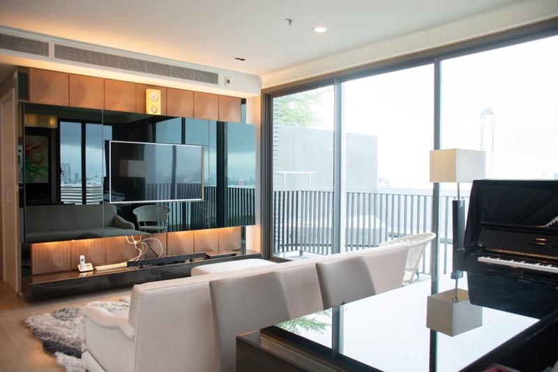 For SaleCondoRatchathewi,Phayathai : For Sale Pyne by Sansiri 3 Bed 38 mb