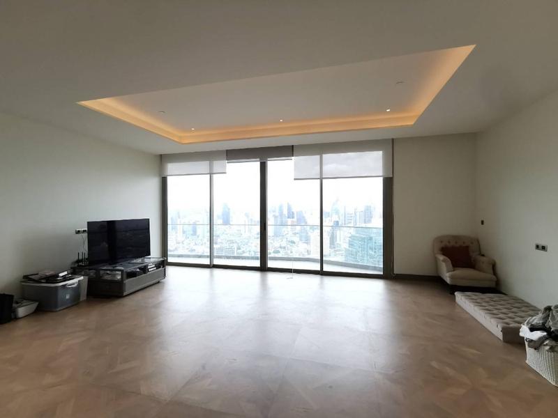 For SaleCondoWongwianyai, Charoennakor : For Sale The Residences At Mandarin Oriental 3 Bed 118 mb