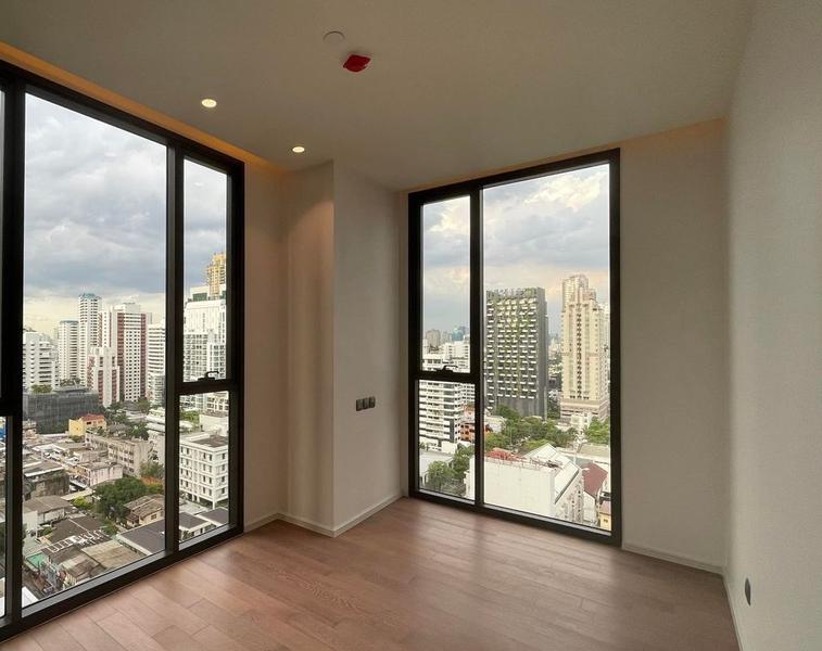 For SaleCondoSukhumvit, Asoke, Thonglor : For Sale MUNIQ Sukhumvit 23 2 Bed 12.3 mb