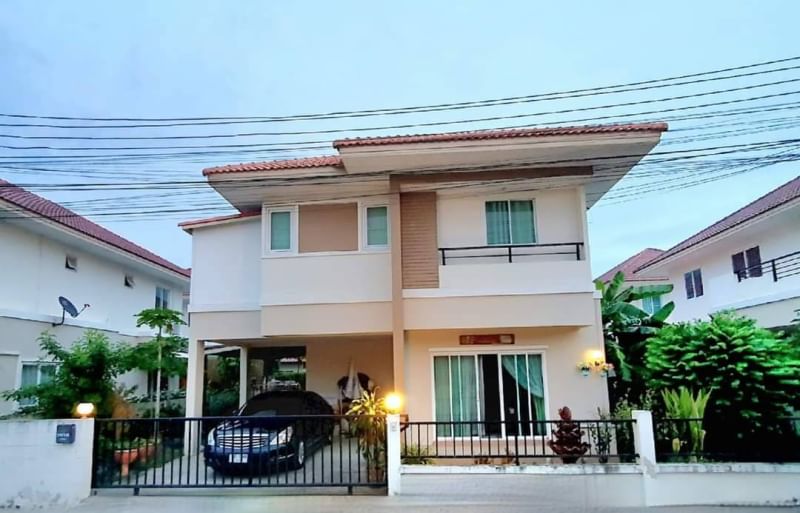 For SaleHouseSriracha Laem Chabang Ban Bueng : Chonburi detached house for sale, 2-story house, Maruay Village. Laem Chabang-Sriracha