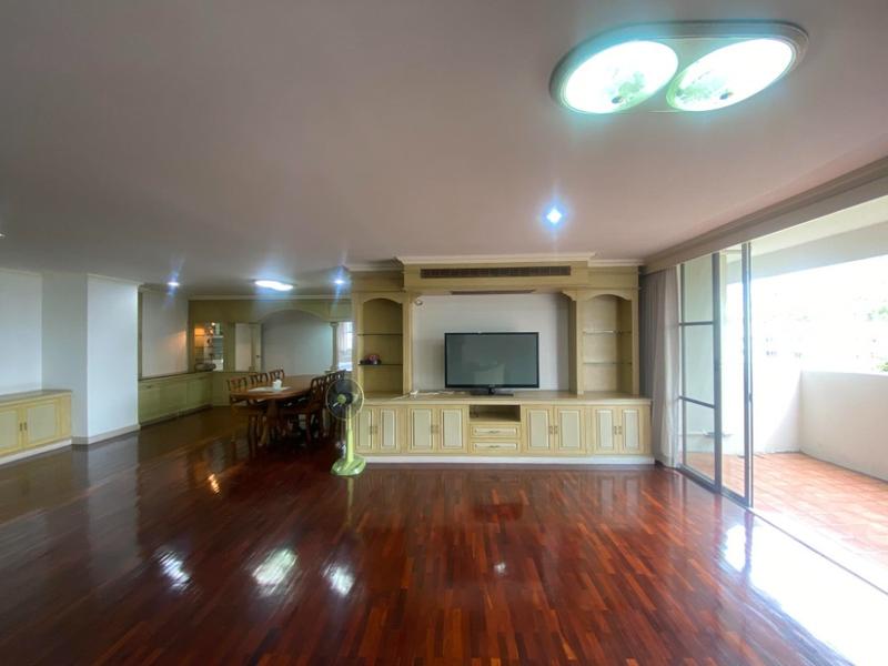 For RentCondoSukhumvit, Asoke, Thonglor : For Rent D.S. Tower 1 Sukhumvit 33 3 Bed 45,000