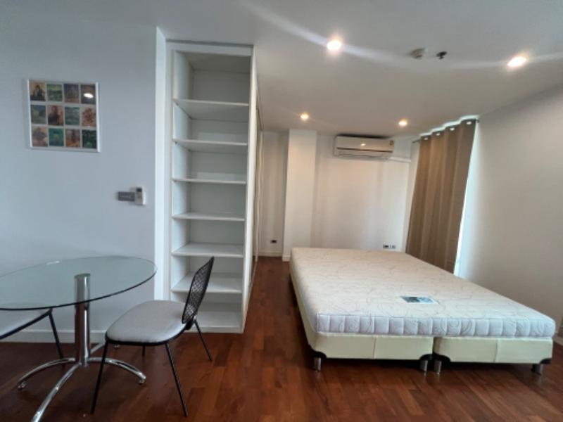 For RentCondoSilom, Saladaeng, Bangrak : For Rent Baan Siri Silom 1 Bed 21,000