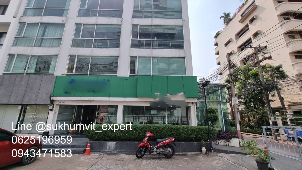 For RentShophouseSukhumvit, Asoke, Thonglor : Commercial building for rent, Phrom Phong area. Suitable for showroom and shop house