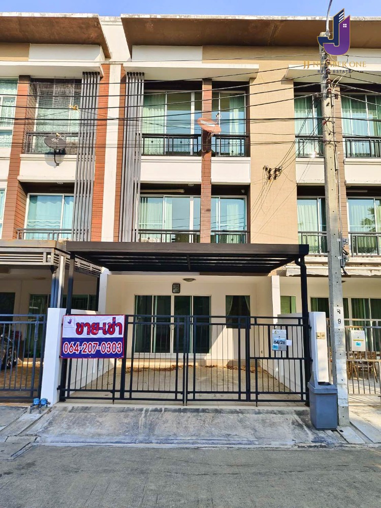 For SaleTownhouseChokchai 4, Ladprao 71, Ladprao 48, : For sale/rent Baan Klang Muang, 3-story townhome, Chokchai 4, Soi 50, newly renovated, size 18.5 sq m., usable area 149 sq m., 3 bedrooms, 3 bathrooms, near Central Eastville 📌 Property code JJ-H146📌