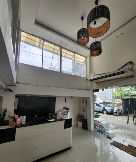 For SaleBusinesses for saleSukhumvit, Asoke, Thonglor : Small Apartment Building for Sale, 26 rooms, Phrom Phong area.