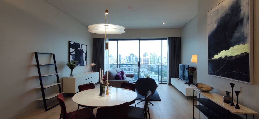 ขายคอนโดสุขุมวิท อโศก ทองหล่อ : Luxury 2 Beds Condo for Sale!