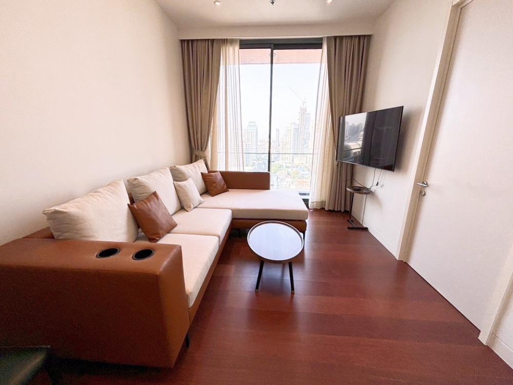 For SaleCondoSukhumvit, Asoke, Thonglor : FOR SALE 1 spacious bedroom KHUN by Yoo Condo in Thonglor