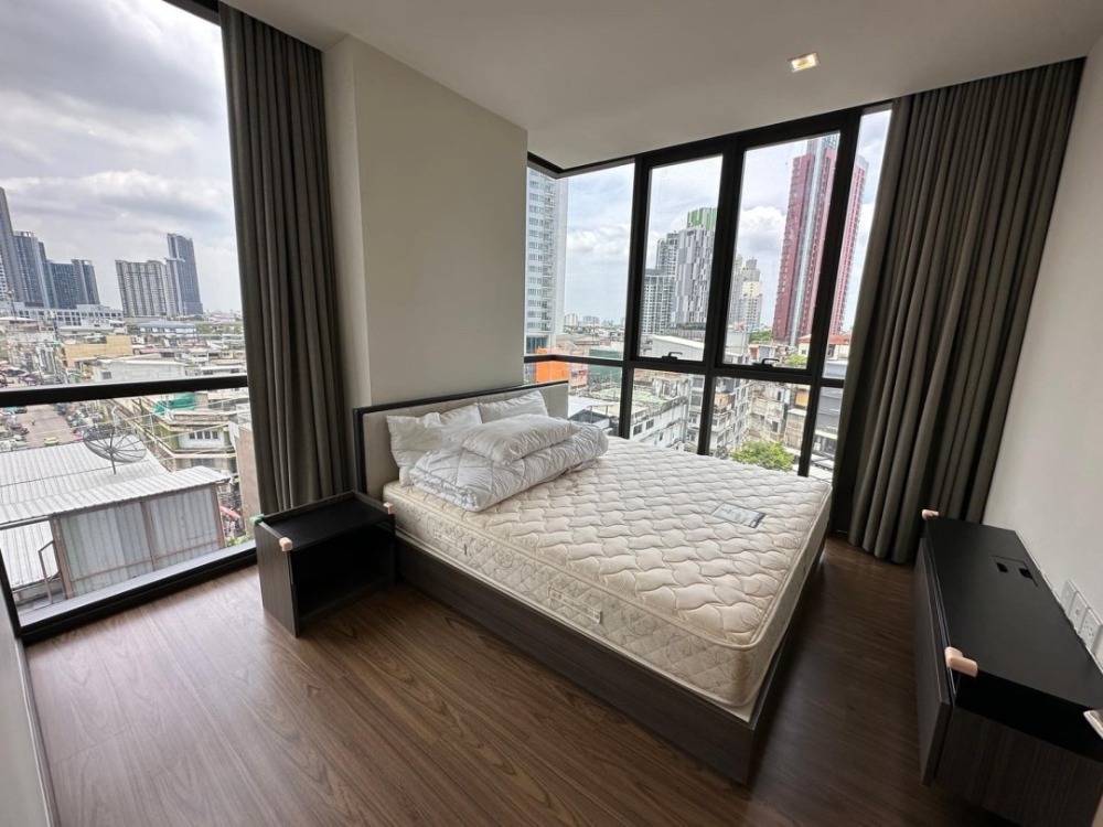 For RentCondoOnnut, Udomsuk : ★ The Line Sukhumvit 71 ★ 61 sq m., 7 floor (2 bedroom, 2 bathroom), ★ near BTS Phra Khanong ★ near the expressway ★ many amenities ★ Complete electrical appliances★