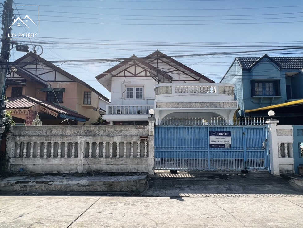 For SaleHouseVipawadee, Don Mueang, Lak Si : Single house for sale Lert Ubon Village: Saphan Mai - Phahon Yothin 52 - Sai Mai, near the Green Line. Cheapest price in this area..!!