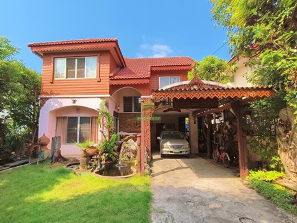 For SaleHouseNawamin, Ramindra : Sammakorn Village, Nimitmai, Khlong Sam Wa, Bangkok, urgent sale, 2-story detached house, area 60 sq m, good location, convenient transportation, ready to move in.