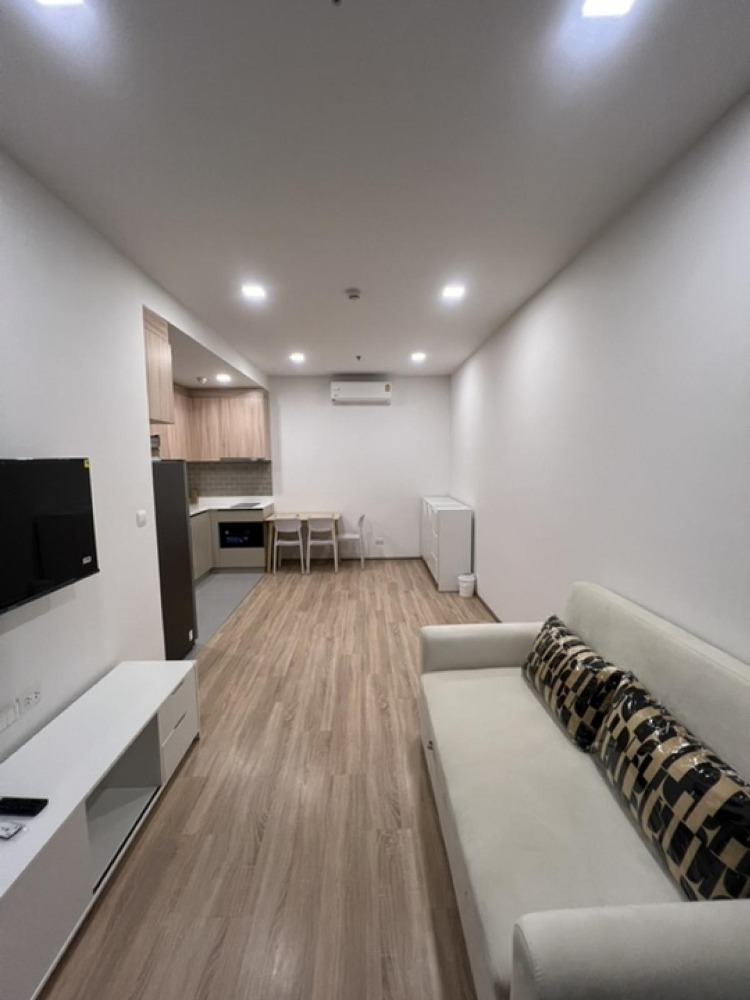 For RentCondoRatchathewi,Phayathai : 📌Ready to move in Condo   XT Phayathai  📌 Line : @jhrrealestate